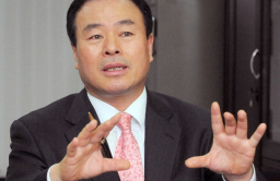 [Interview] Hana Asset bets on retail demand for overseas real estate
