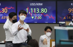 Kospi closes at record high; cyclicals seen firmer