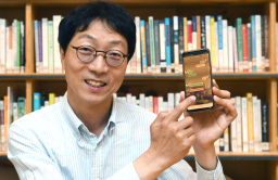 Chat fiction app operator eyes global expansion, webtoon market