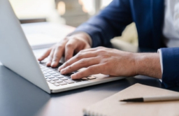 Market boom drives more S.Koreans to become angel investors 