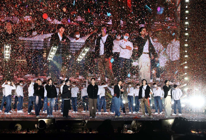BTS, TWICE to lead restart of K-pop global live concerts