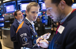Korean core companies’ stocks underperform global peers