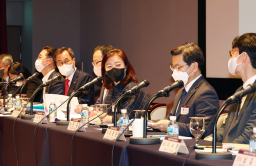 Korea to reform market rules to boost foreign investment