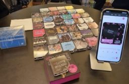 Muzlive showcases KiT albums of Blackpink, Jason Mraz
