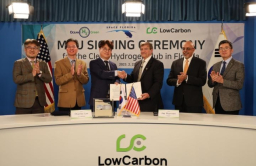 LowCarbon, Space Florida sign agreement to build hydrogen hub 