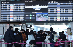 Korea avoids recession on strong consumption; outlook still tough
