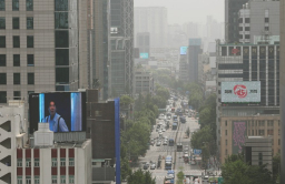 S.Korea's BSI dips below 100 for 15th consecutive month 