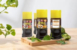 S.Korea’s petrochemical players boost plastic container recycling 