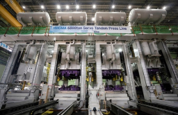 Hyundai Rotem unveils ultra-large servo press line