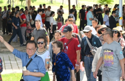 S.Korea woos Chinese visitors via temporary e-visa fee exemption
