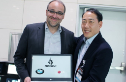 Samsung Elec looks to Google, Apple alumni for future growth