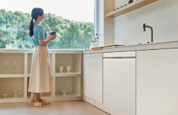 LG launches new 14-person dishwasher
