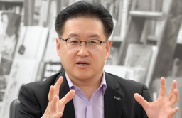 Woongjin reborn as IT solution company beyond education firm