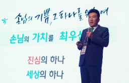 Hana Financial mulls non-banking M&As for growth: CEO
