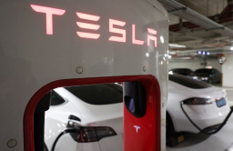 Tesla in talks with SK Hynix for $725 mn eSSD order