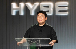 Controversy brews over HYBE Chair Bang’s investment deal with PEFs