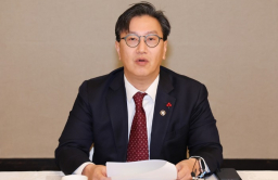 South Korea to ease foreign exchange regulations, expand FX swap line