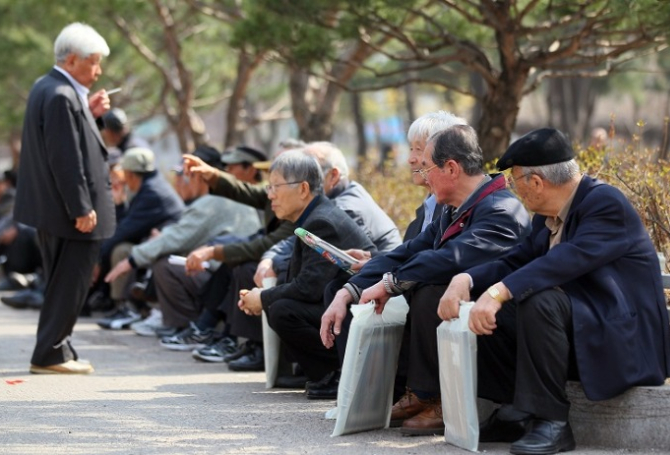South Korea becomes super-aged society faster than expected