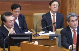 S.Korea’s default risk dips below pre-martial law levels