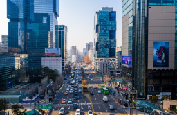 Half of Seoul offices now over 30 years old amid limited new supply